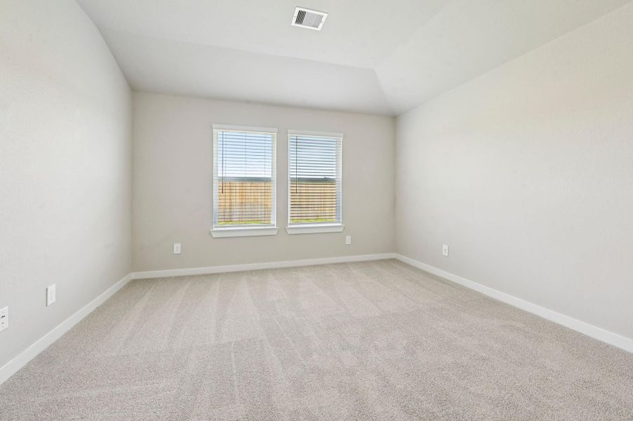 Spacious, unfurnished interior of a new home in Pine Lake Cove - Premier Series, Montgomery (Image 29). Spacious, unfurnished interior of a new home in Pine Lake Cove - Premier Series, Montgomery (Image 29).