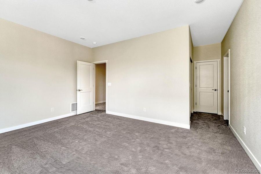 Spacious, unfurnished interior of a new home in , Colorado Springs (Image 29). Spacious, unfurnished interior of a new home in , Colorado Springs (Image 29).