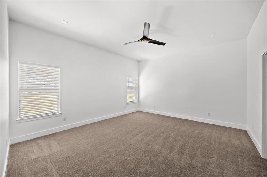 Spacious, unfurnished interior of a new home in , Mabank (Image 11).