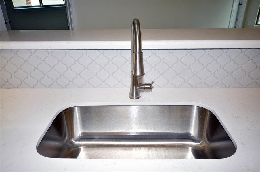 Large single bowl undercounted stainless sink