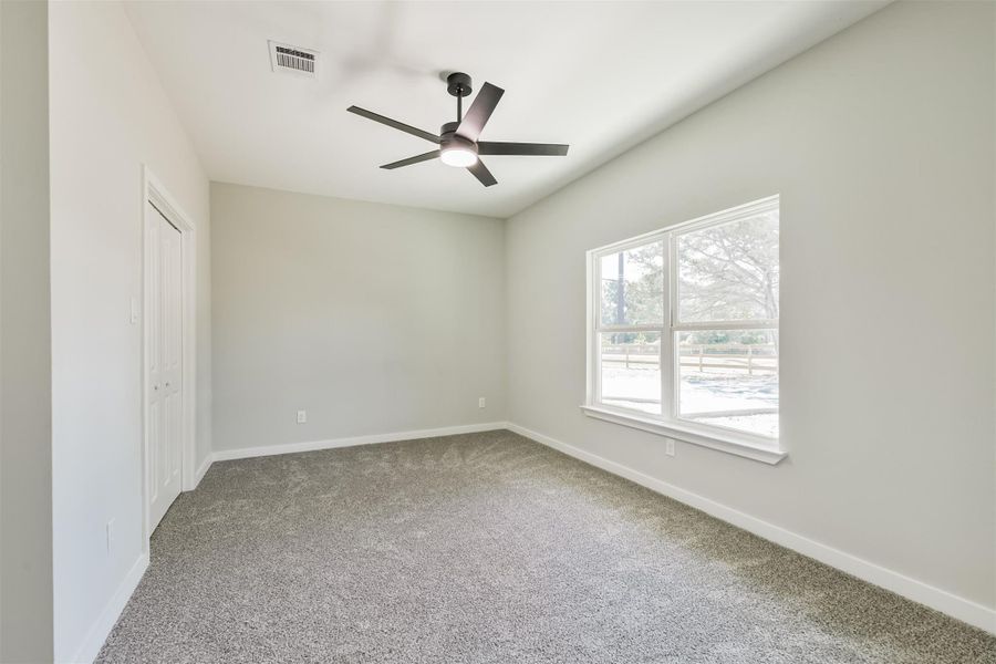 Spacious, unfurnished interior of a new home in , Hockley (Image 39).