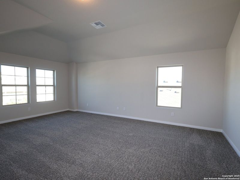 Spacious, unfurnished interior of a new home in Paloma Park, Converse (Image 38). Spacious, unfurnished interior of a new home in Paloma Park, Converse (Image 38).