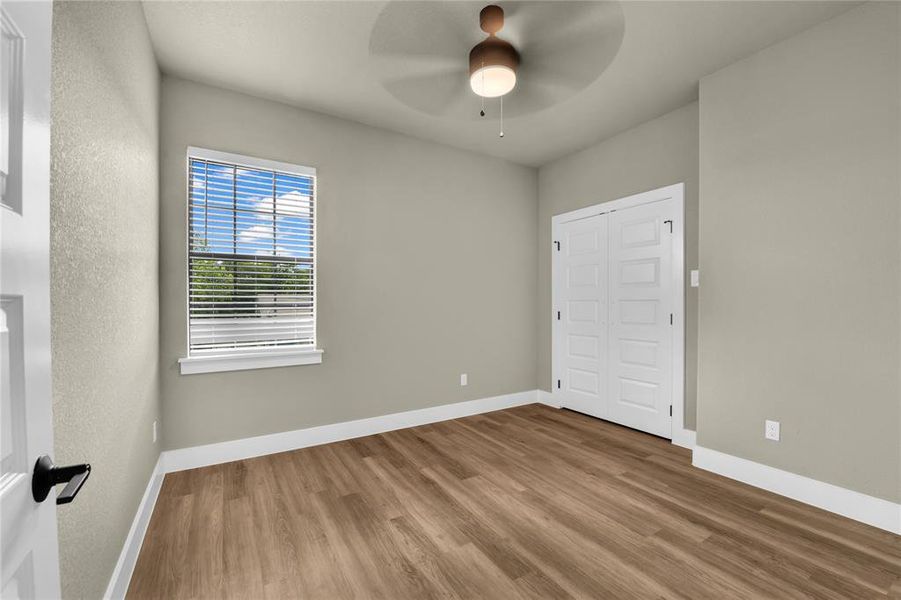 Spacious, unfurnished interior of a new home in , Mineral Wells (Image 22).
