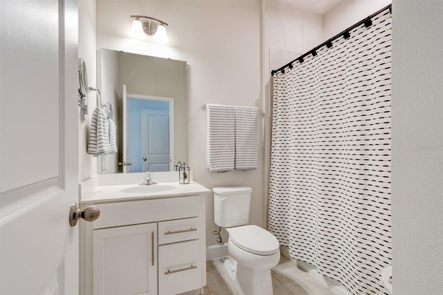 Furnished interior view inside a new home in Copper Creek, New Smyrna Beach (Image 16). Furnished interior view inside a new home in Copper Creek, New Smyrna Beach (Image 16).