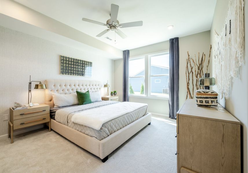 Representative furnished interior of a home built from the Wembley by Fischer Homes in Villas at Gold Creek, Dawsonville (Image 18).