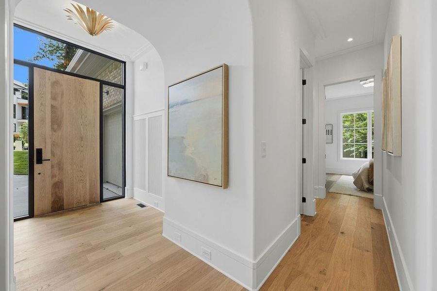 Spacious, unfurnished interior of a new home in , Atlanta (Image 24).