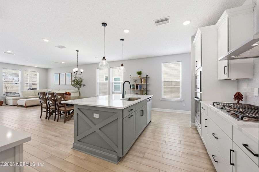 Furnished interior view inside a new home in , Ponte Vedra (Image 18).
