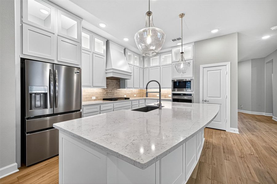 Furnished interior view inside a new home in Harvest Green 45', Richmond (Image 14).