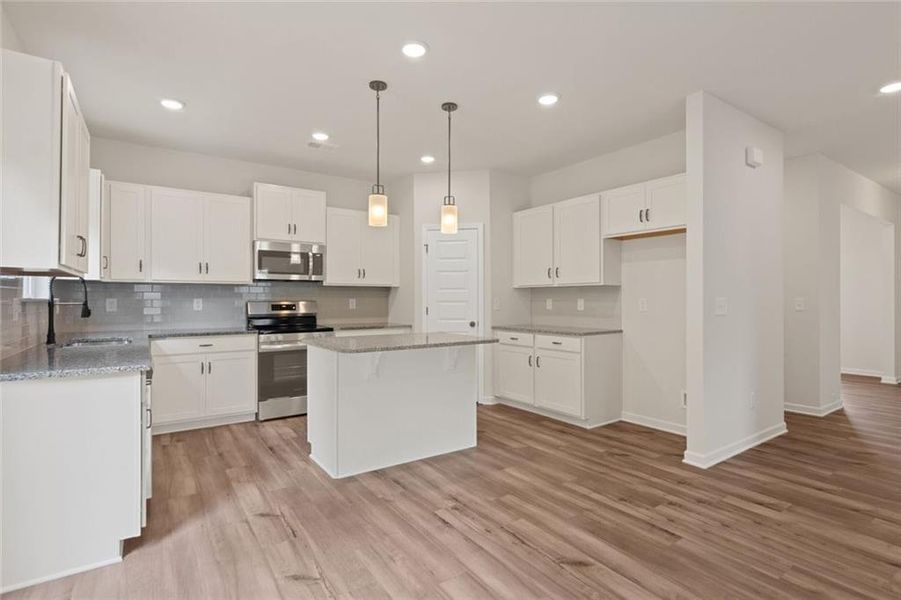 Furnished interior view inside a new home in Roxeywood Park, Winder (Image 4).