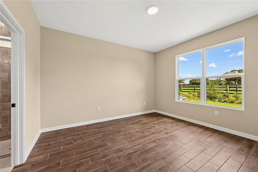 Spacious, unfurnished interior of a new home in Sabana Reserve, Ocala (Image 10). Spacious, unfurnished interior of a new home in Sabana Reserve, Ocala (Image 10).