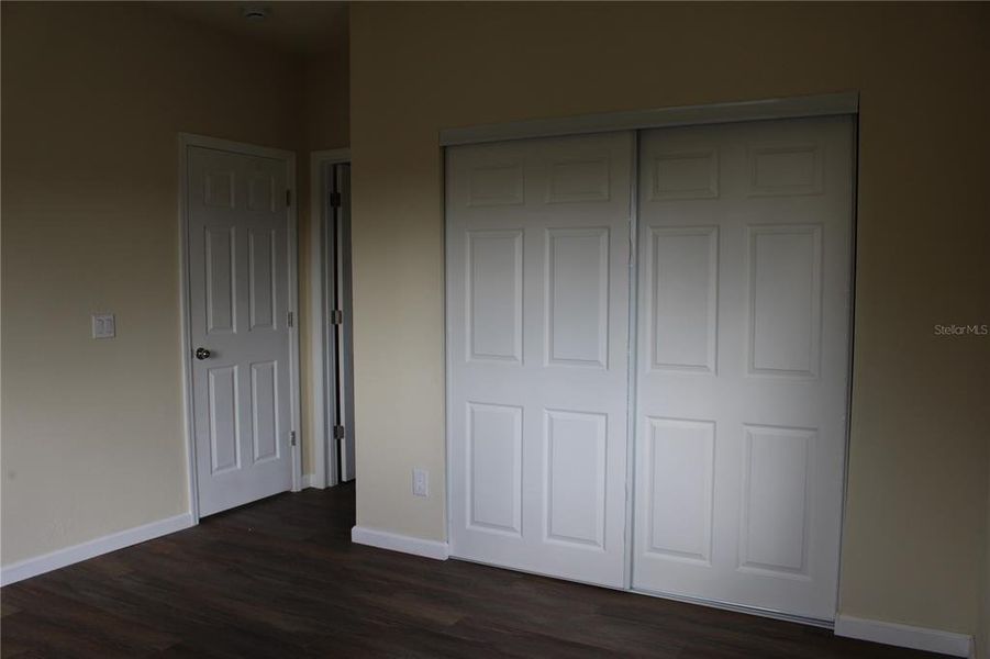 Spacious, unfurnished interior of a new home in , Haines City (Image 14).