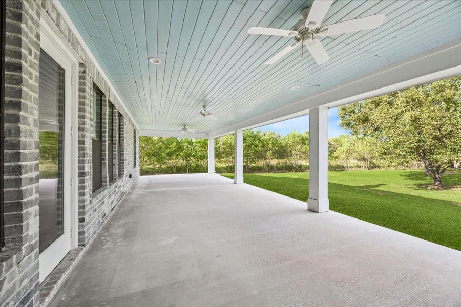 Exterior details and patio area of a home in , Fulshear (Image 4).
