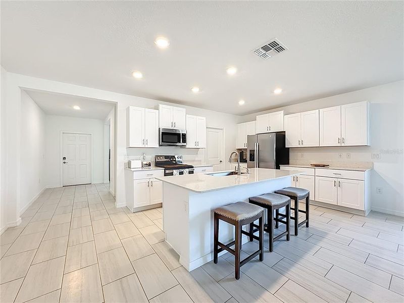 Furnished interior view inside a new home in Berry Bay: The Executives, Wimauma (Image 35).