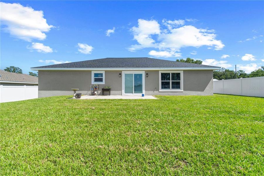 Exterior details and patio area of a home in , Ocala (Image 23).