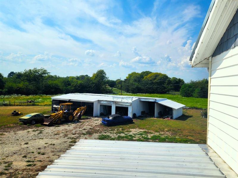 Image 32 of a home in . Image 32 of a home in .