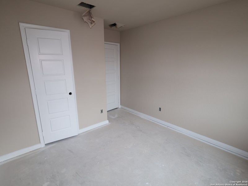 Image 33 of a home in Agave.