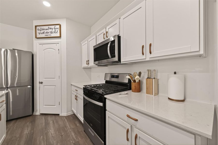 Furnished interior view inside a new home in Grand Pines, Magnolia (Image 16).