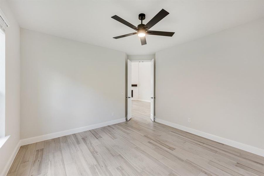 Spacious, unfurnished interior of a new home in Eagle Glen 50, Alvarado (Image 30). Spacious, unfurnished interior of a new home in Eagle Glen 50, Alvarado (Image 30).