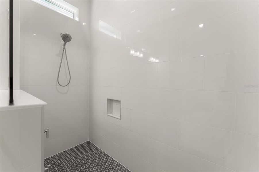 Image 52 of a home in .