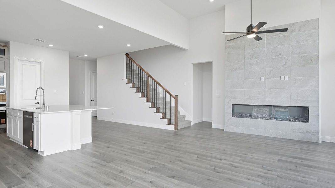 Representative unfurnished interior of a home built from the CASCADE by D.R. Horton in Clearview Ranch, Royse City (Image 16). Representative unfurnished interior of a home built from the CASCADE by D.R. Horton in Clearview Ranch, Royse City (Image 16).