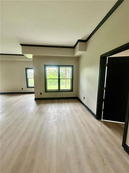 Spacious, unfurnished interior of a new home in , Atlanta (Image 36).