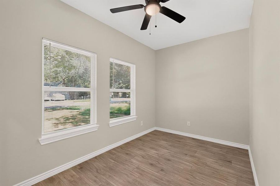 Spacious, unfurnished interior of a new home in , Gainesville (Image 26).