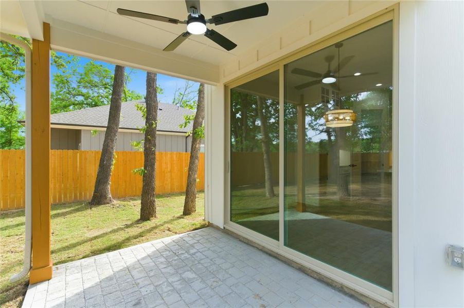 Exterior details and patio area of a home in , West Tawakoni (Image 22).
