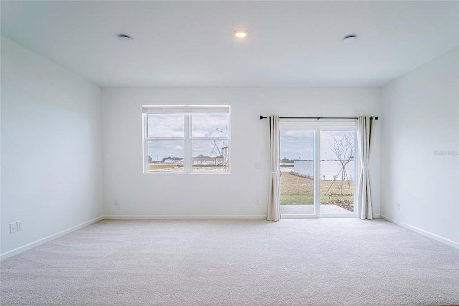 Spacious, unfurnished interior of a new home in , Rockledge (Image 11).