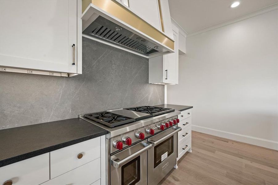 Kitchen with Sub Zero Wolf Appliances Kitchen with Sub Zero Wolf Appliances