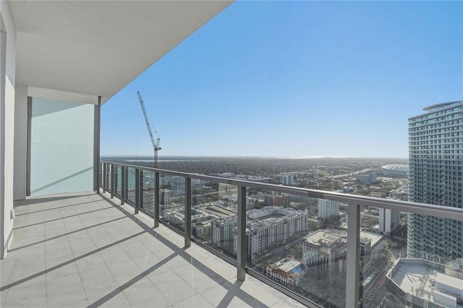 Condo located in St. Petersburg, FL showcasing its design and architecture (Image 21). Condo located in St. Petersburg, FL showcasing its design and architecture (Image 21).