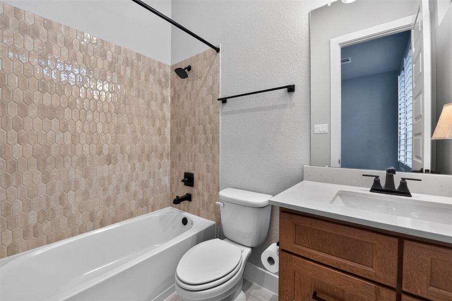 4th Bathroom