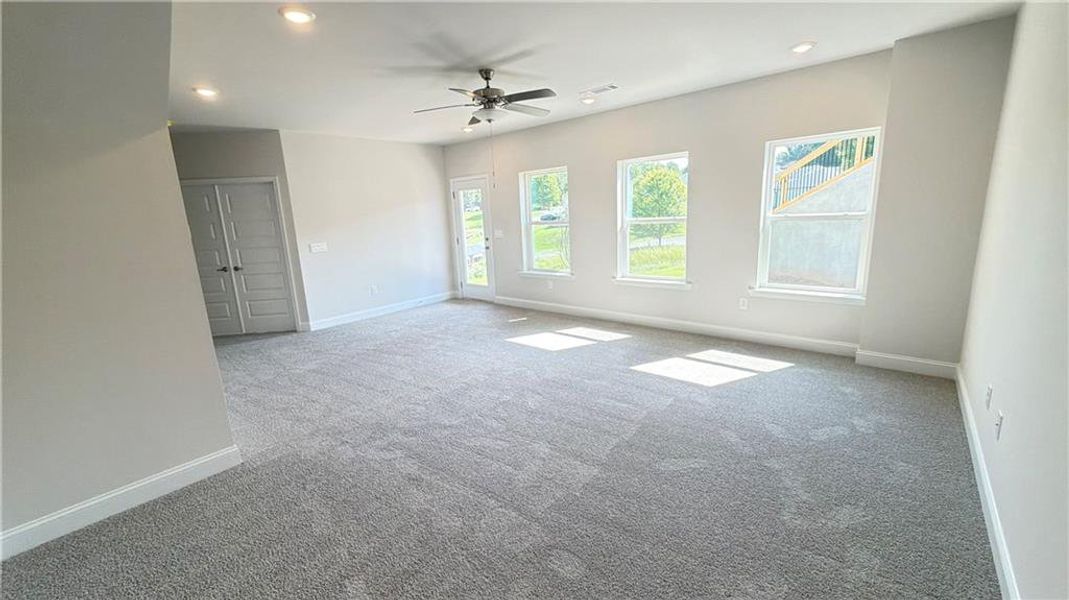 Spacious, unfurnished interior of a new home in Habersham Meadows, Demorest (Image 38).