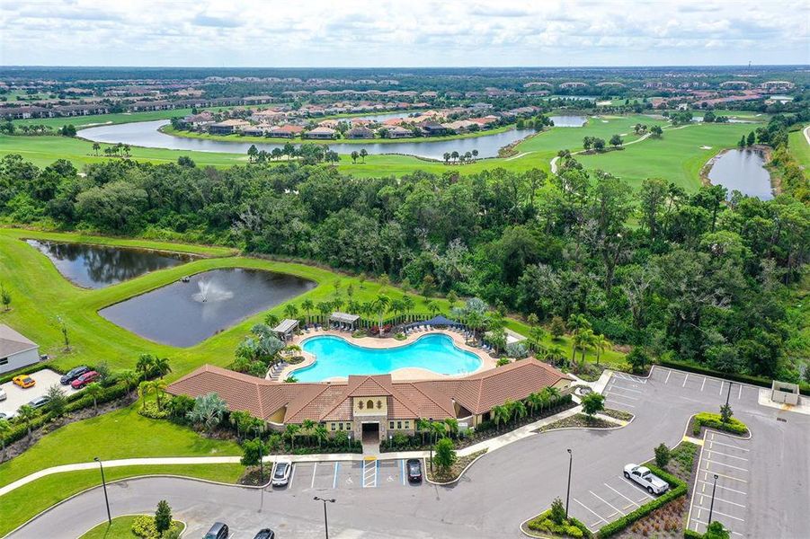 Image 33 of a home in Solera at Lakewood Ranch.
