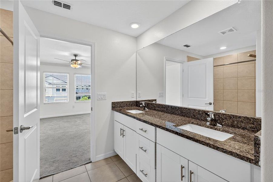Furnished interior view inside a new home in , Land O' Lakes (Image 9).