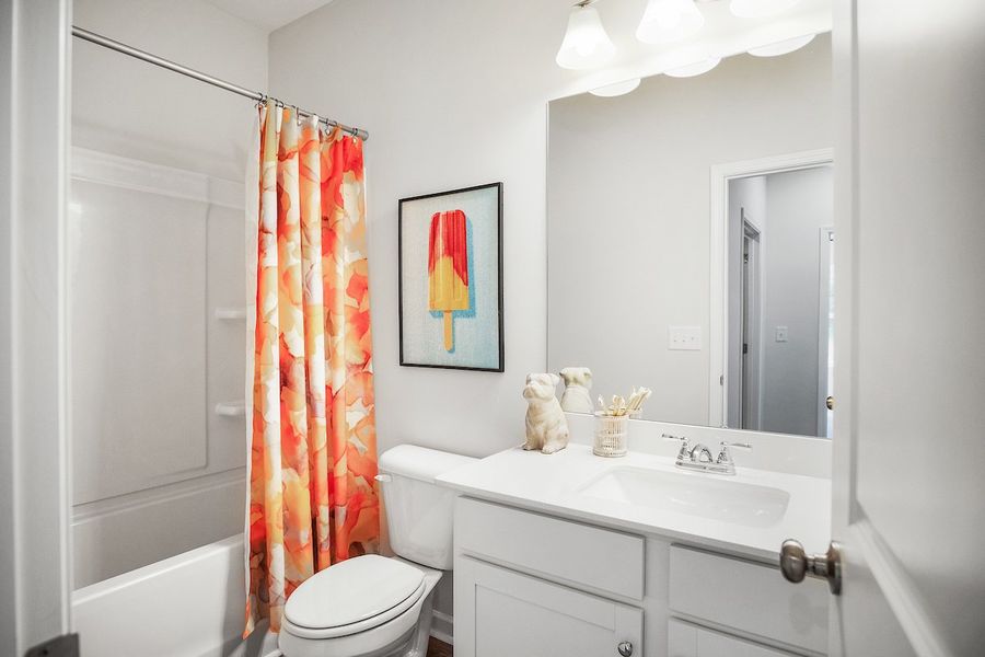 The Sonoma - Bathroom