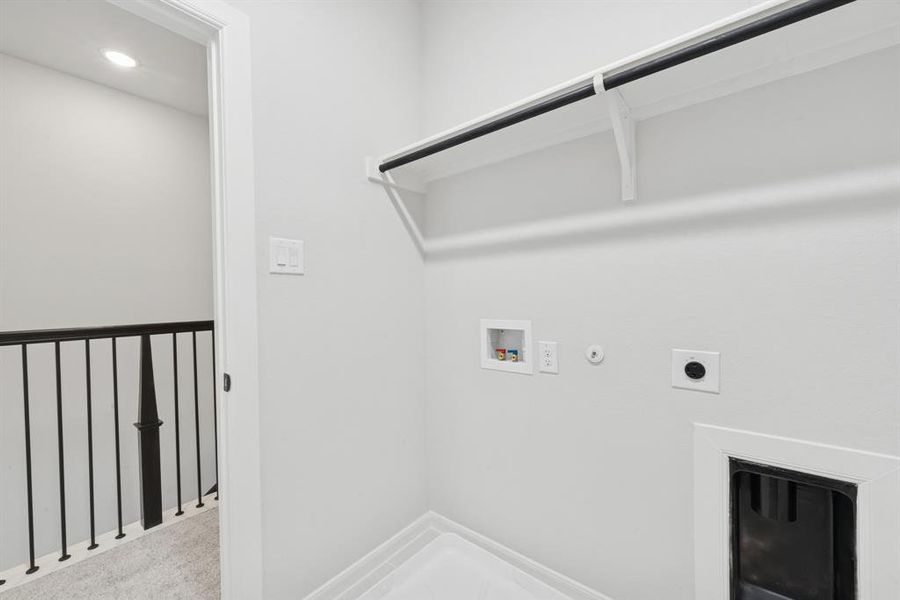 Spacious, unfurnished interior of a new home in Hillside at Las Colinas, Irving (Image 30). Spacious, unfurnished interior of a new home in Hillside at Las Colinas, Irving (Image 30).