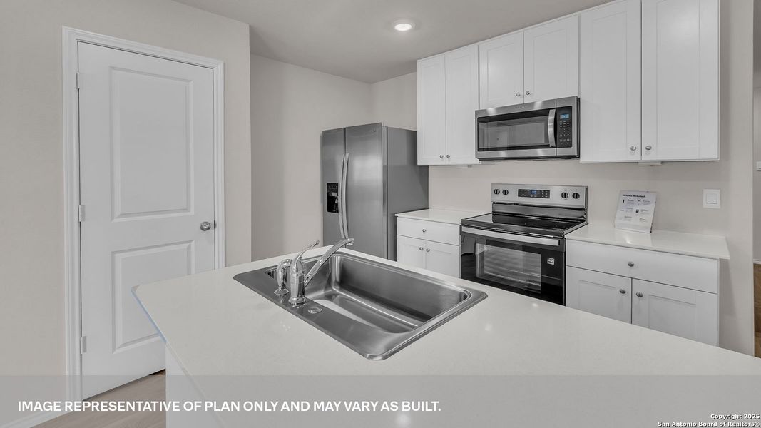 Furnished interior view inside a new home in Sunset Oaks, Maxwell (Image 5).