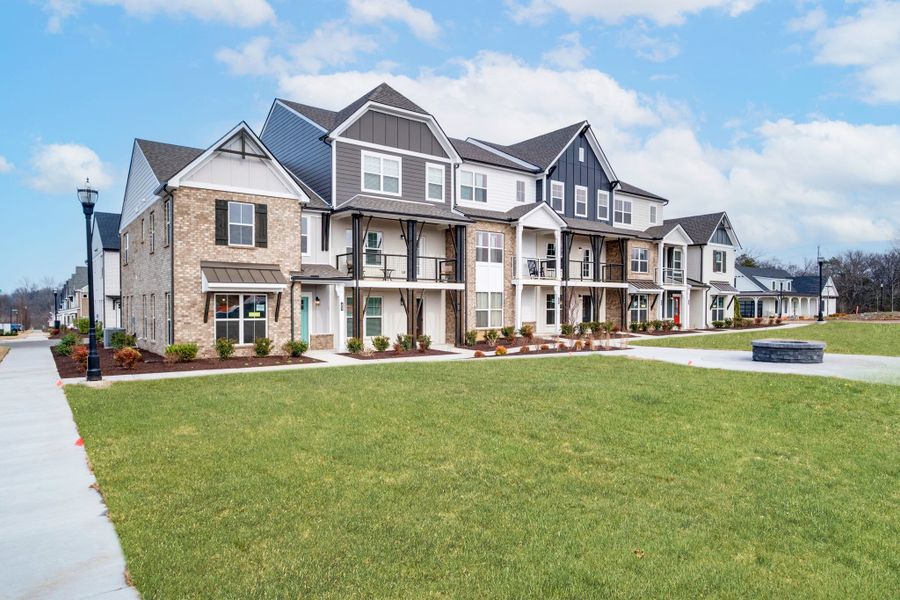 Front exterior of a new home in Anderson Park, Hendersonville, TN, highlighting curb appeal (Image 21). Front exterior of a new home in Anderson Park, Hendersonville, TN, highlighting curb appeal (Image 21).