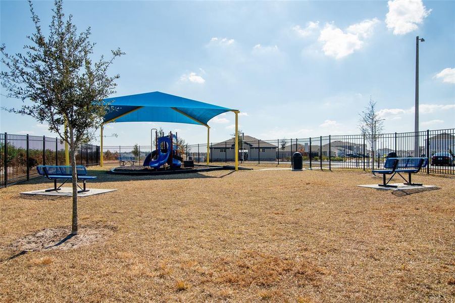 Community amenities in , Winter Haven (Image 55).