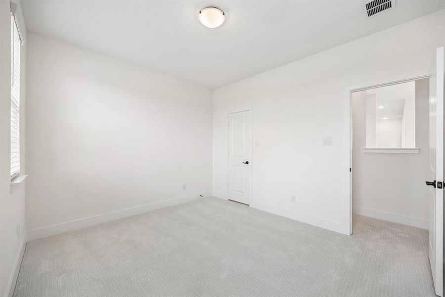 Spacious, unfurnished interior of a new home in Fields - East Village, Frisco (Image 22).