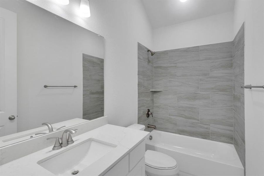 Furnished interior view inside a new home in Ten Mile Creek Estates, DeSoto (Image 8). Furnished interior view inside a new home in Ten Mile Creek Estates, DeSoto (Image 8).