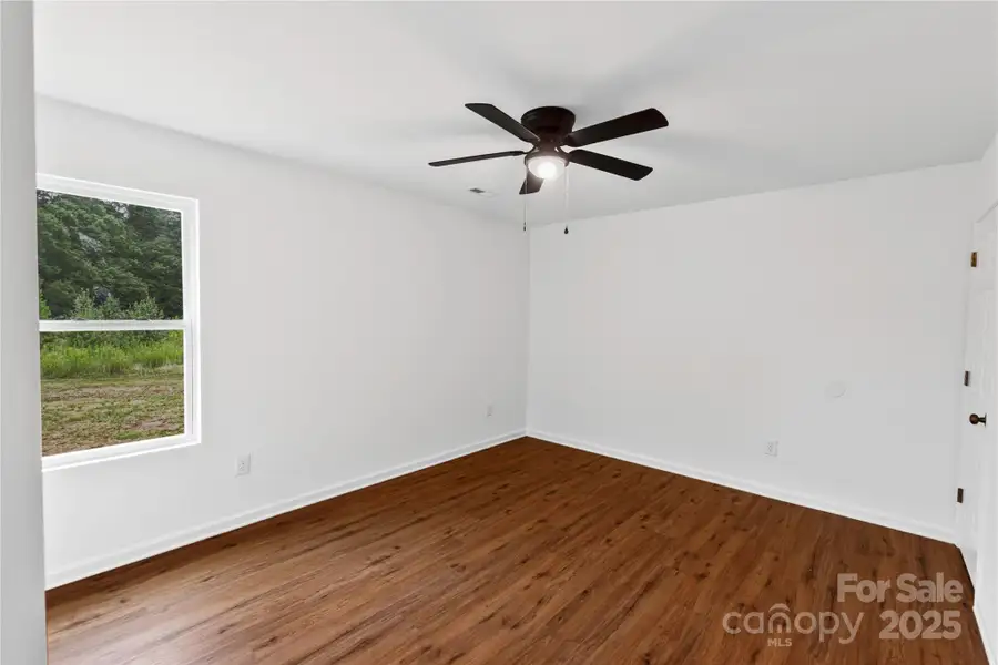 Spacious, unfurnished interior of a new home in , Gastonia (Image 14).