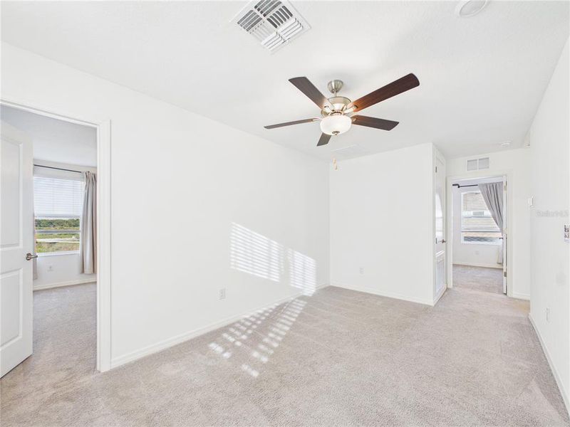 Spacious, unfurnished interior of a new home in Two Rivers, Zephyrhills (Image 32).