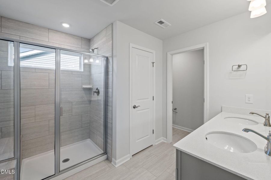 55-web-or-mls-P1119374