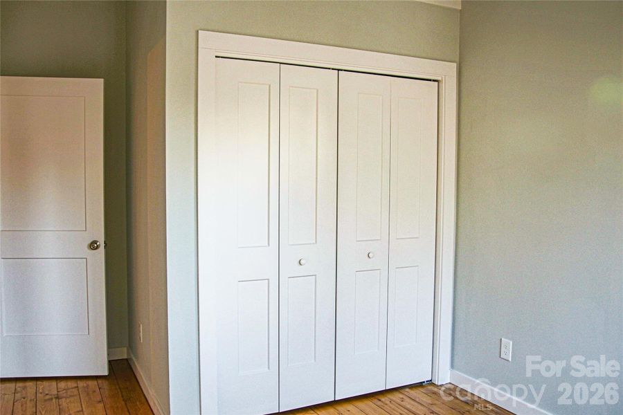 Spacious, unfurnished interior of a new home in , Asheville (Image 30).