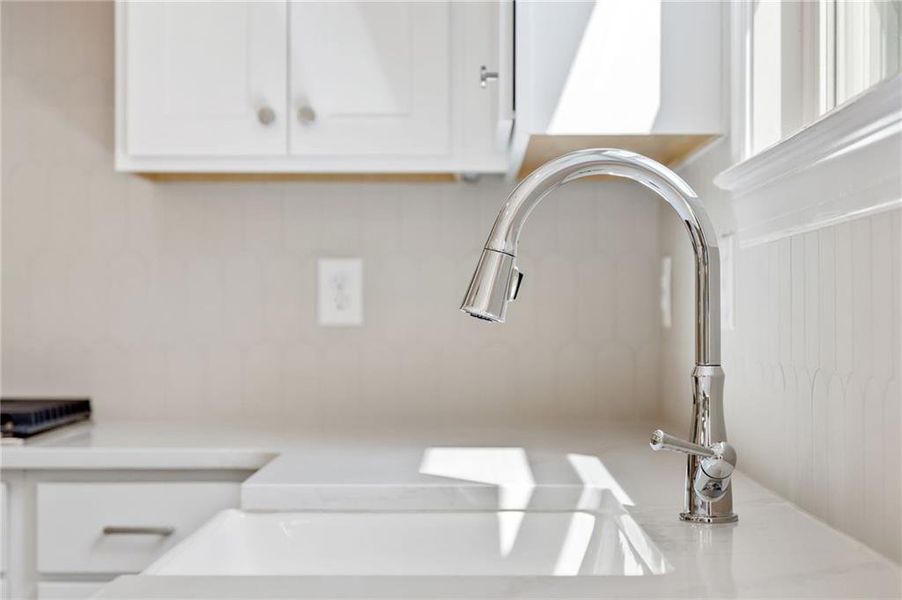 Close-up of interior finishes inside a home in Chattahoochee Reserve, Cumming (Image 24).