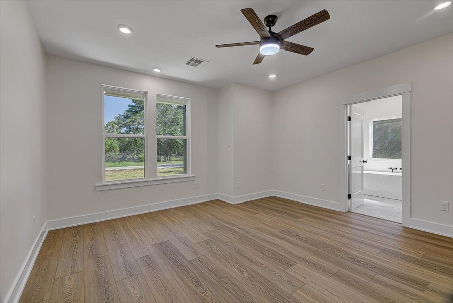 Spacious, unfurnished interior of a new home in , Dayton (Image 27). Spacious, unfurnished interior of a new home in , Dayton (Image 27).