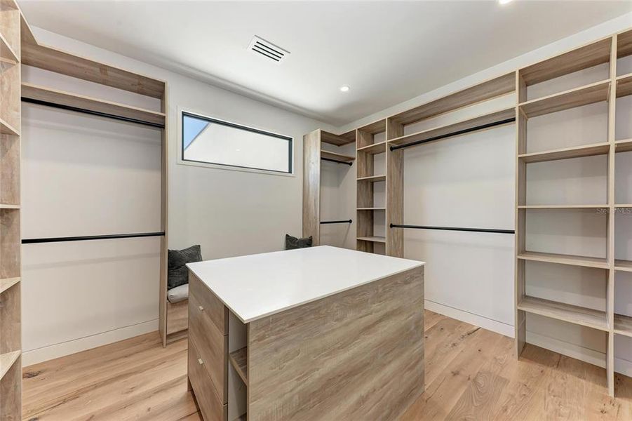 Furnished interior view inside a new home in , Sarasota (Image 10).