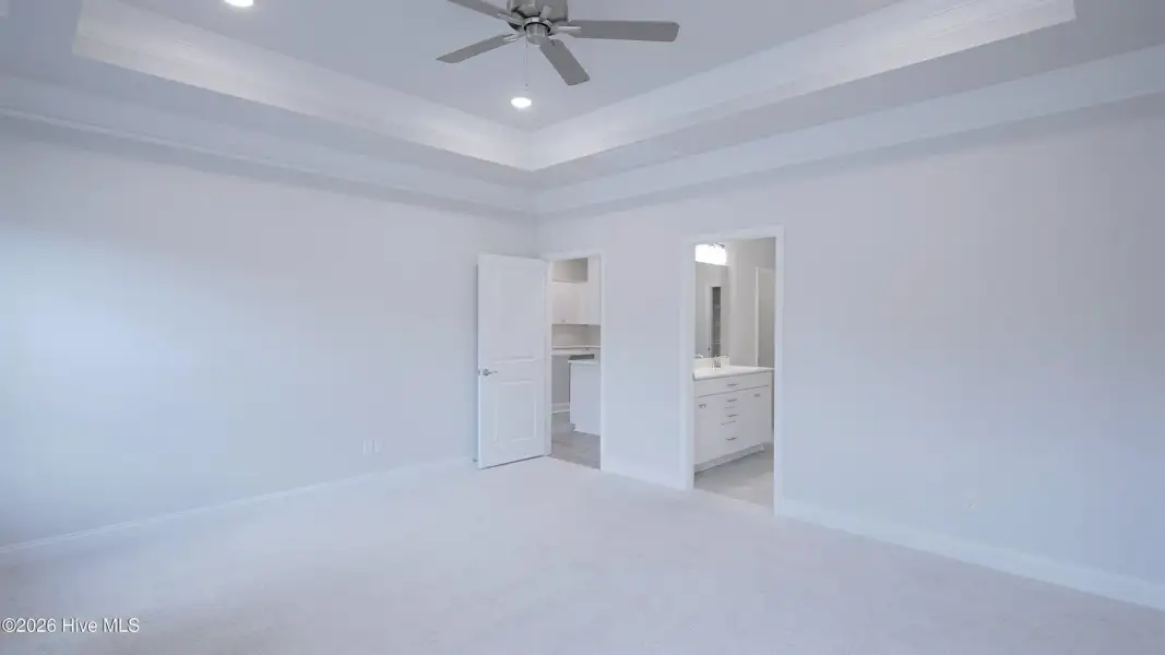 Spacious, unfurnished interior of a new home in Palmetto Creek, Bolivia (Image 26). Spacious, unfurnished interior of a new home in Palmetto Creek, Bolivia (Image 26).