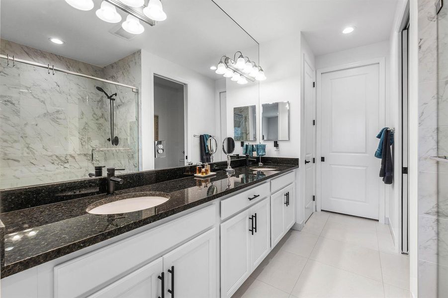 bathroom bathroom